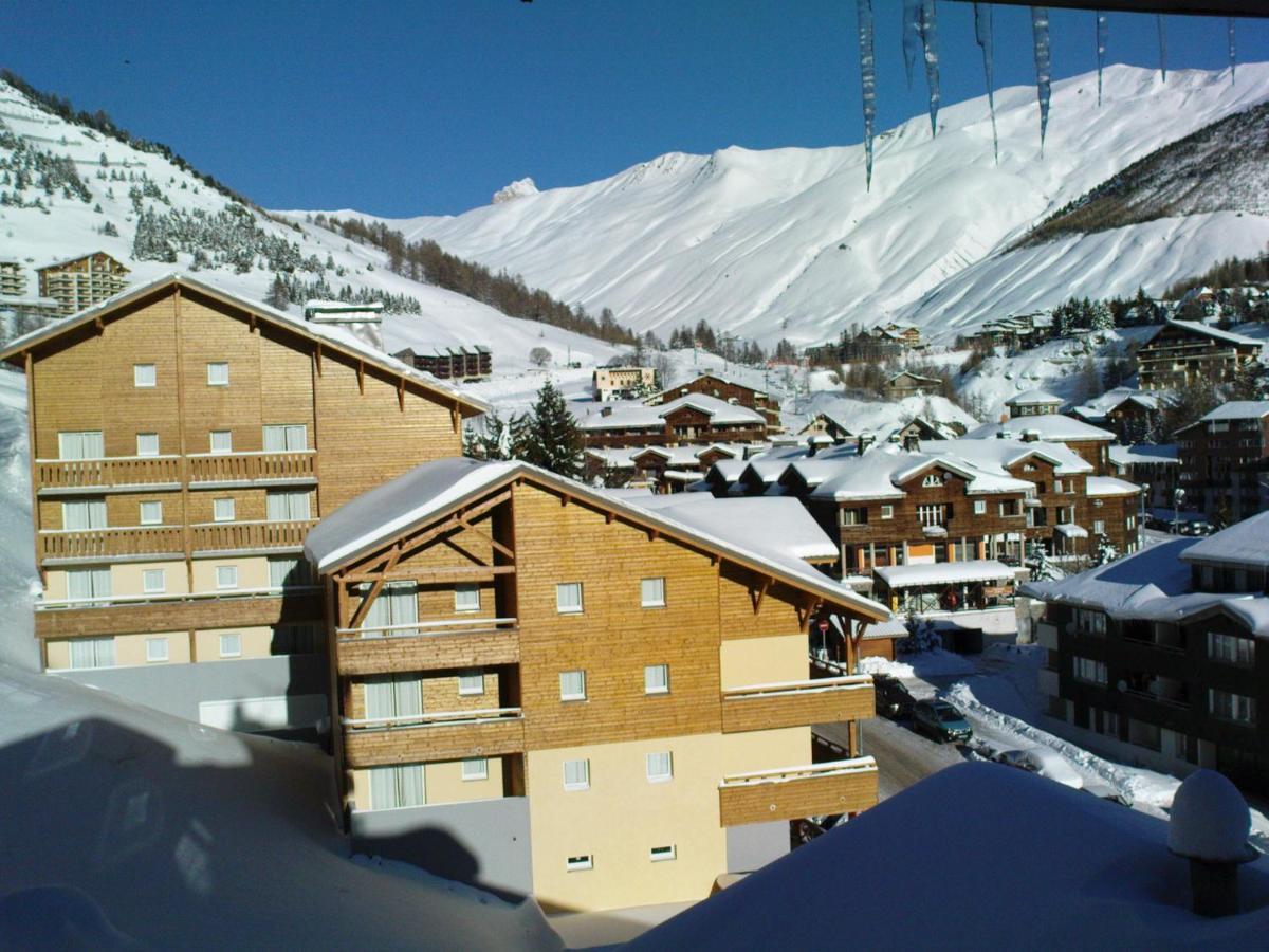 Duplex Station Apartamento Allos Exterior foto